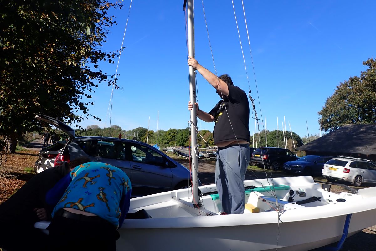 Stepping the Mast on the Toura for the first but on the last time.